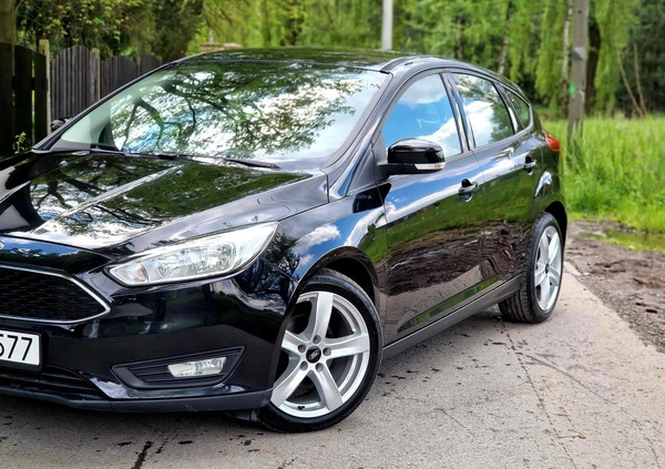 Ford Focus cena 34800 przebieg: 118000, rok produkcji 2015 z Kraków małe 596